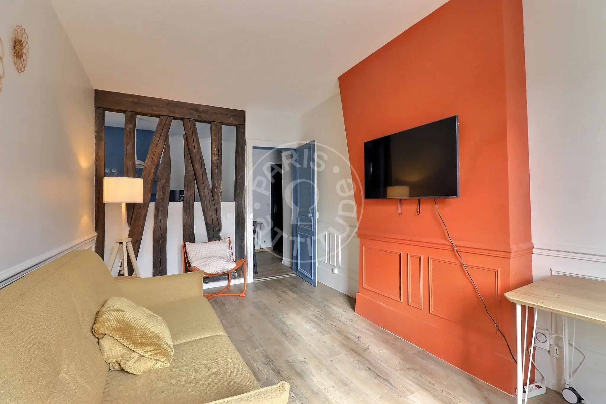 Appartement Rue Crozatier à Paris