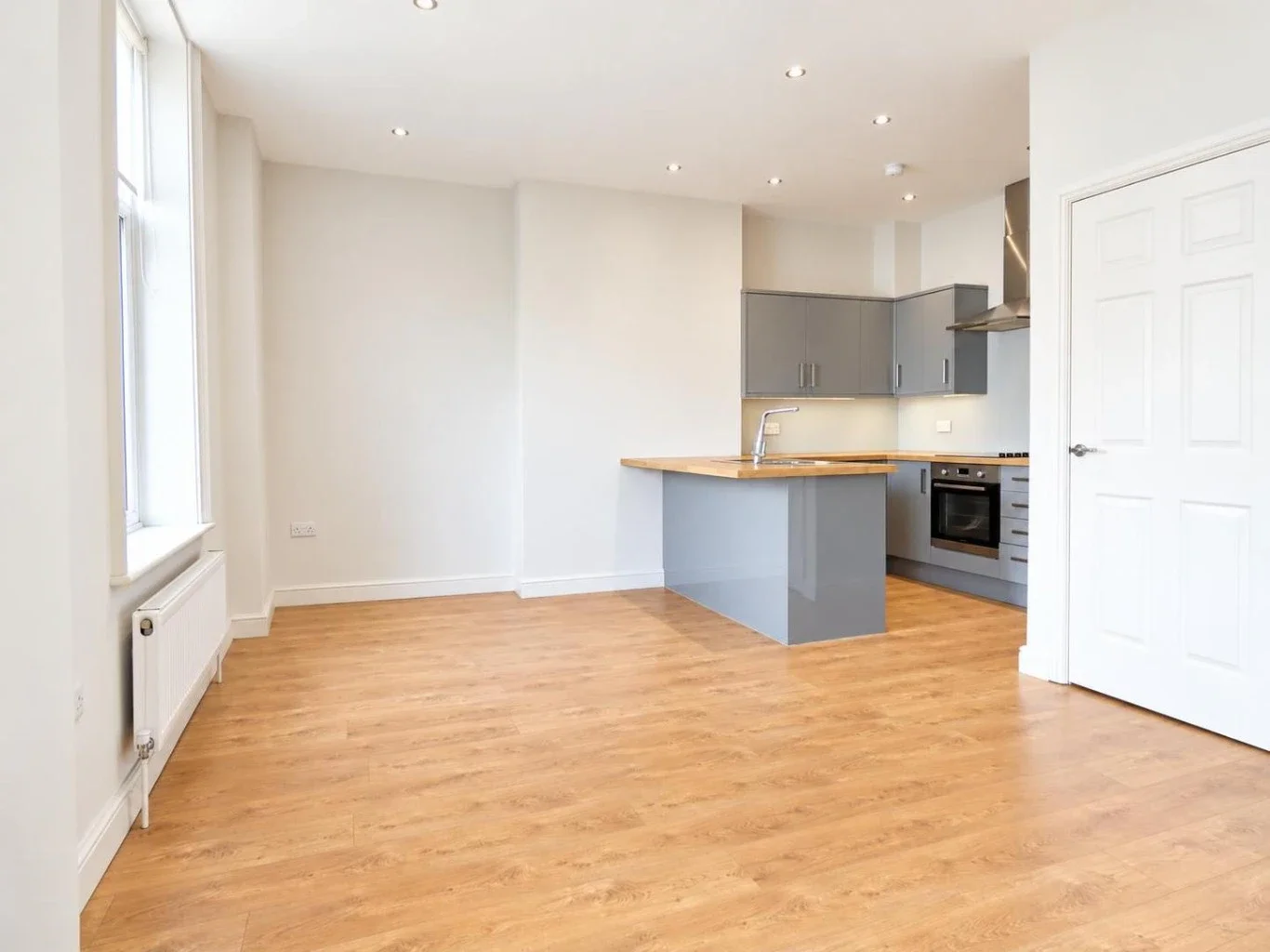 Flat Hastings Place in Borough of Fylde