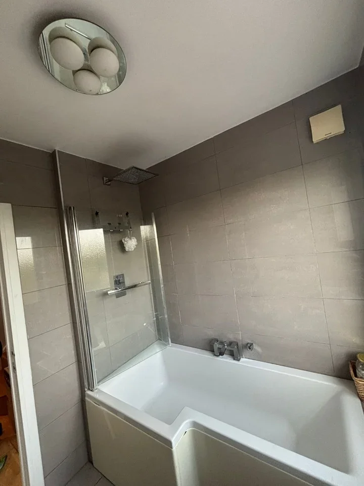 Room Frederick Road in Greater London