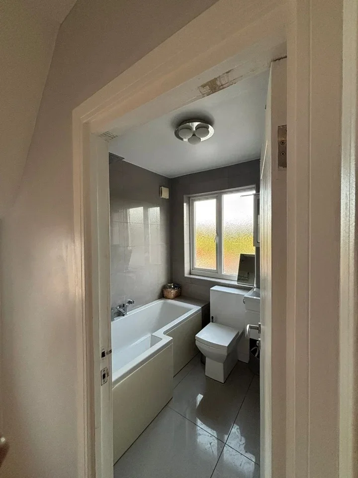 Room Frederick Road in Greater London