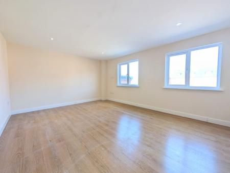Flat Newland Street in Kettering