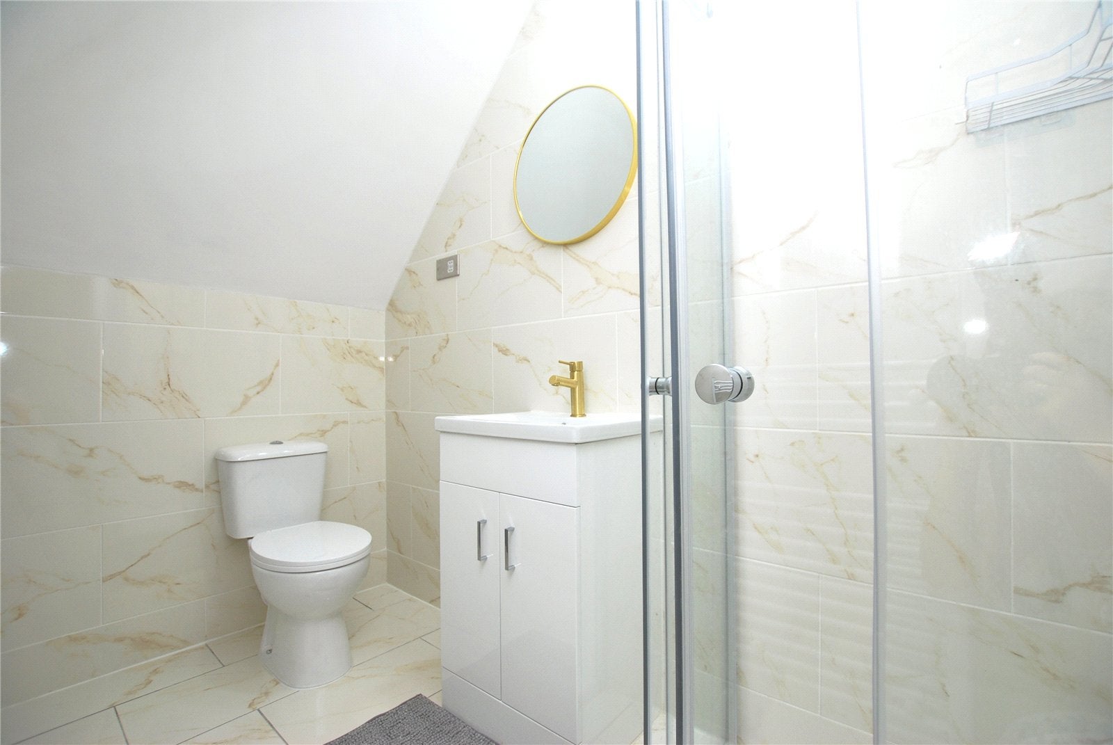 House Southway in Guildford