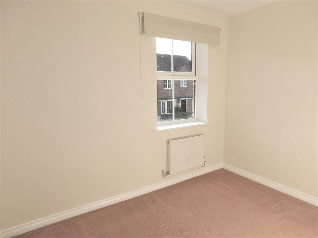 Flat Oak Crescent in North West Leicestershire