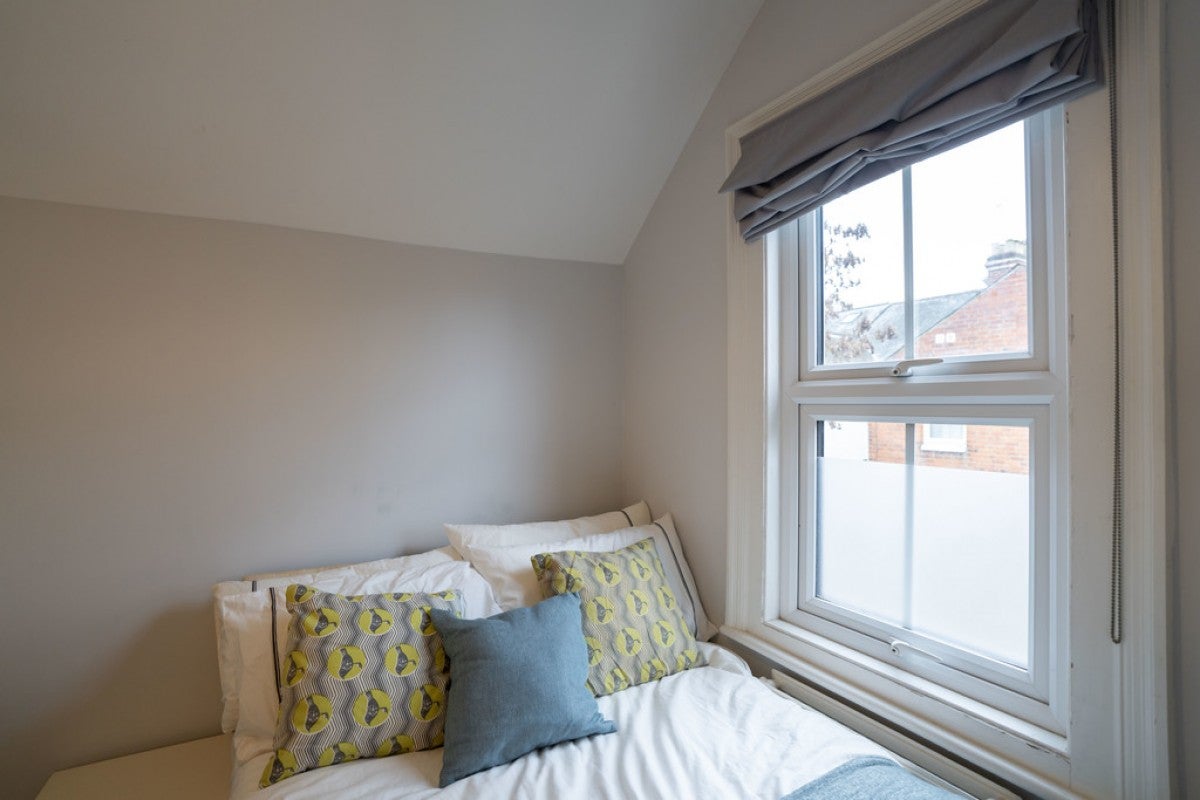 Room Franklin Street in Reading
