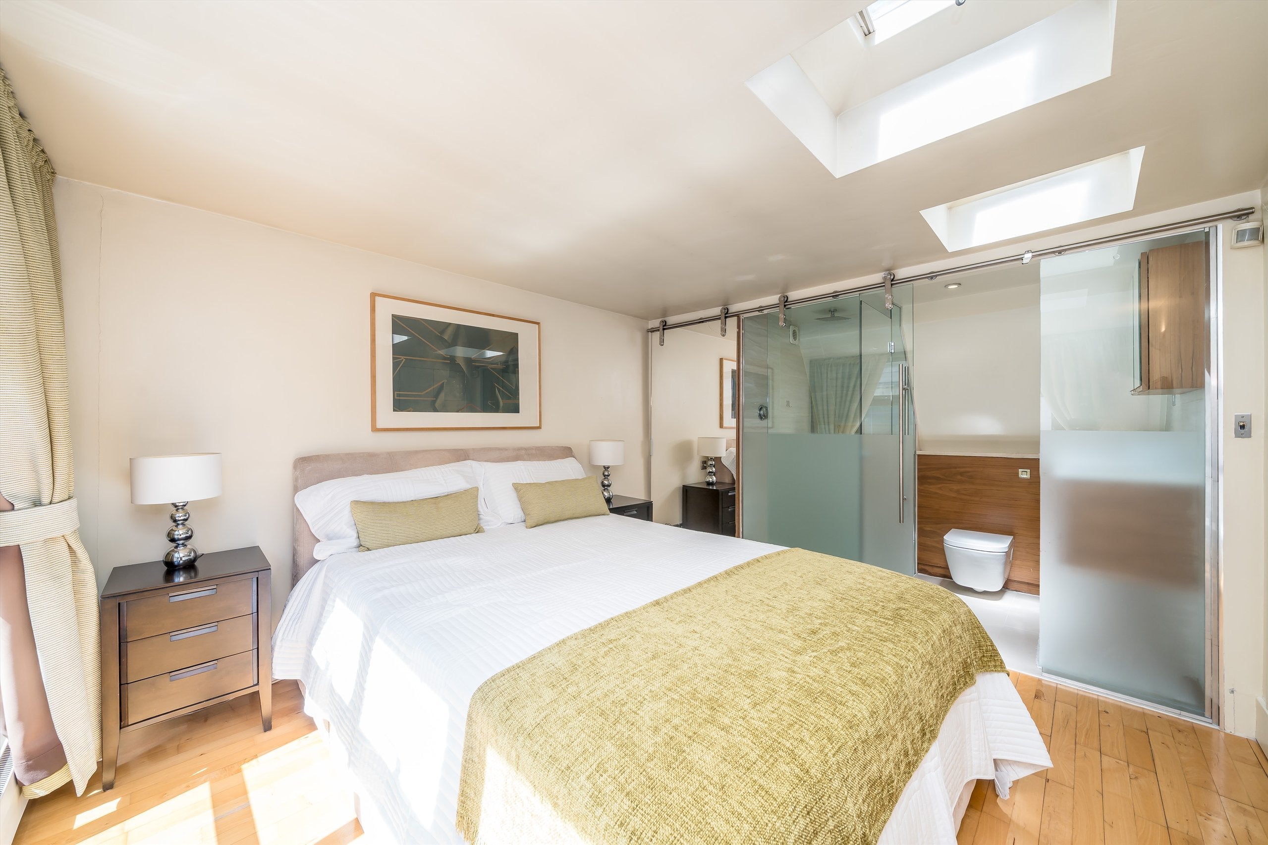 House Adam and Eve Mews in Greater London