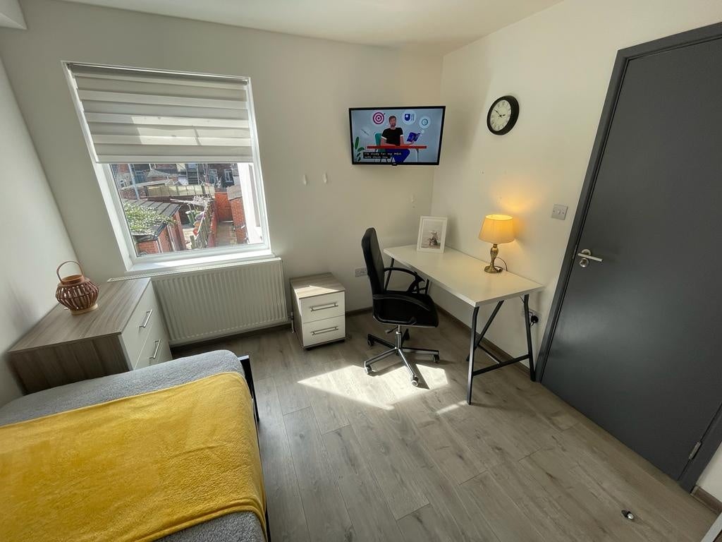 Room Frodingham Road in Scunthorpe