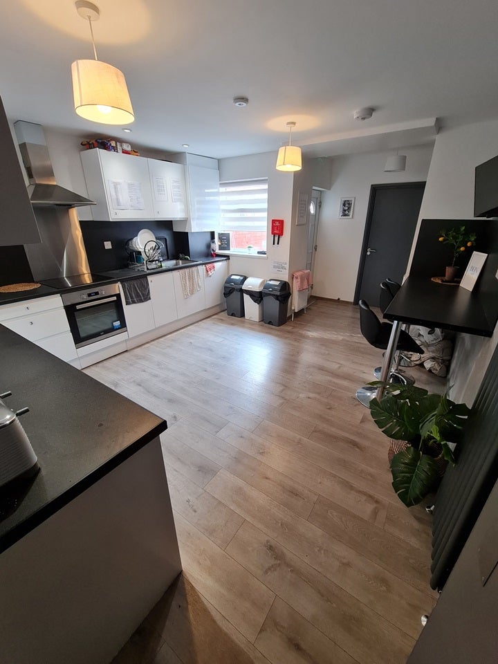 Room Frodingham Road in Scunthorpe
