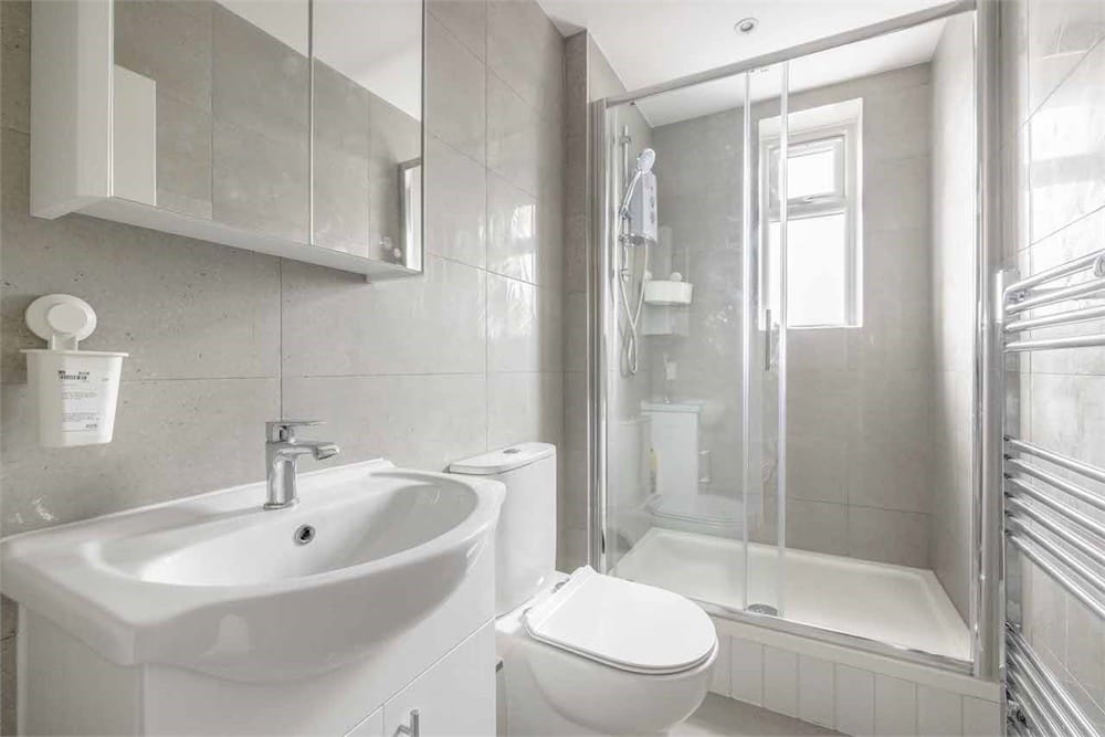 Flat Farnham Road in Slough