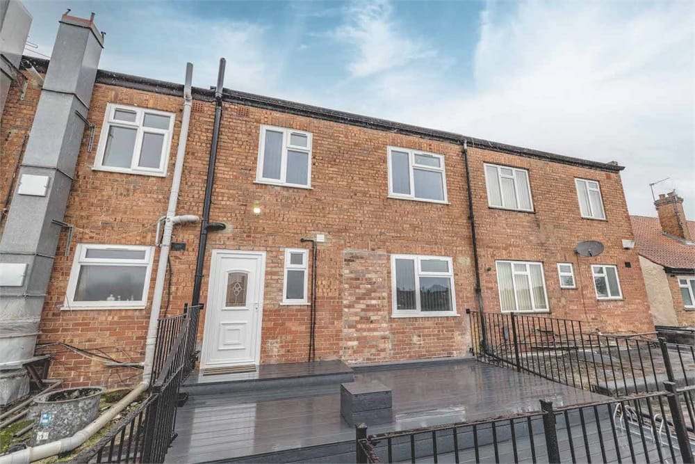 Flat Farnham Road in Slough