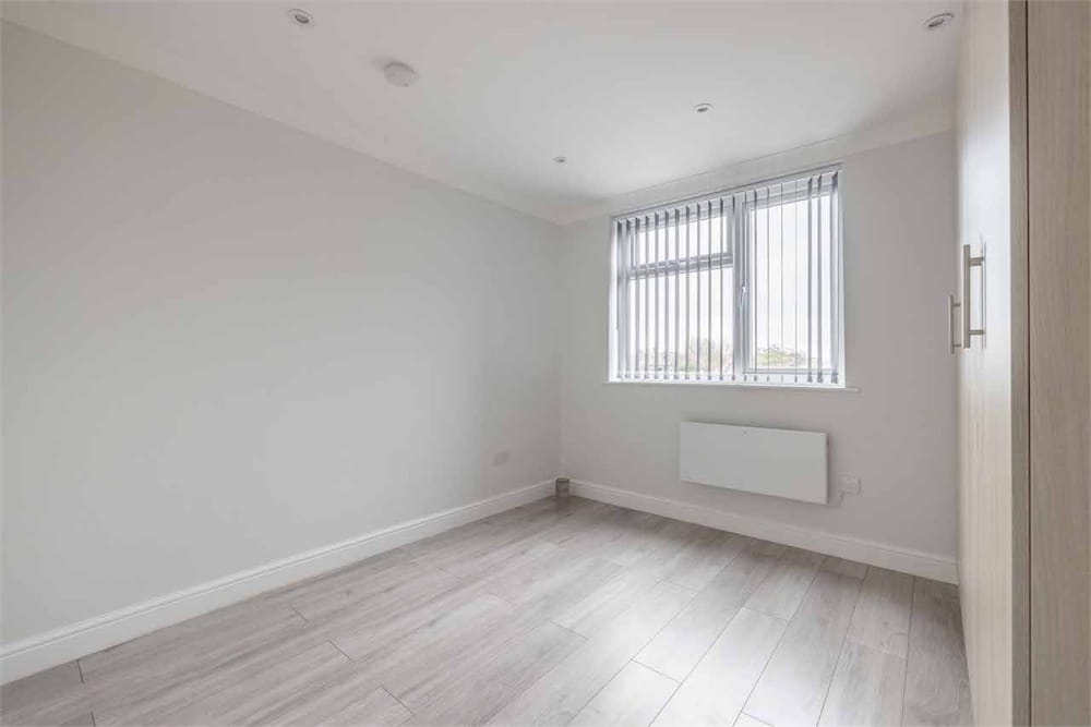 Flat Farnham Road in Slough