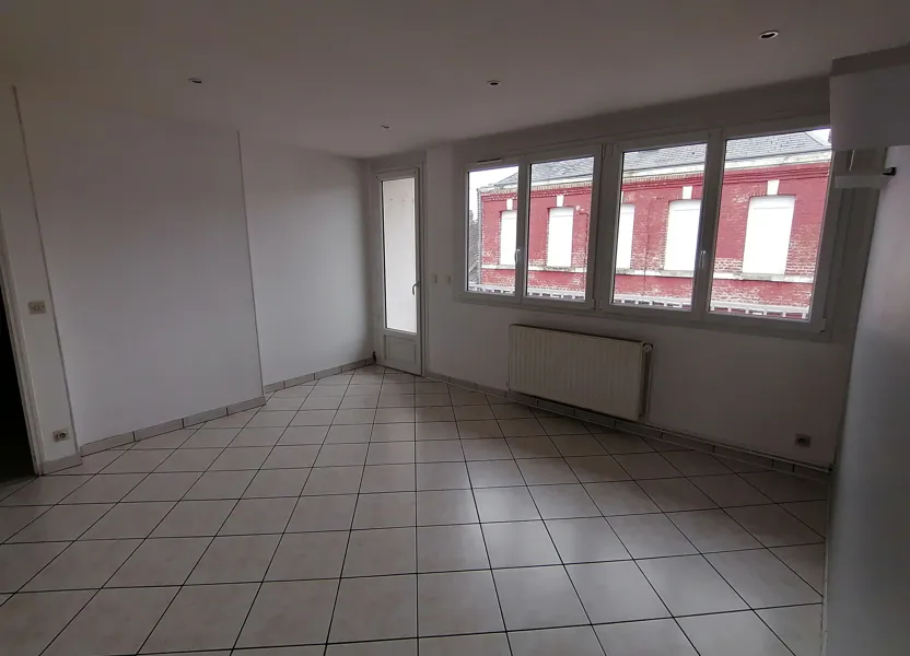 Flat Rue du Jeu de Battoir in Saint-Quentin
