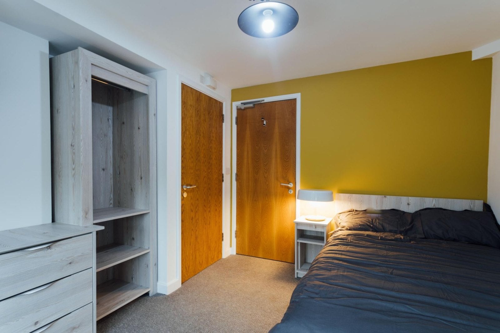 Room Devonshire Lane in Charnwood