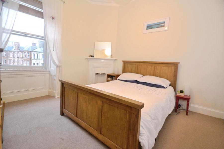 Flat Comiston Road in City of Edinburgh