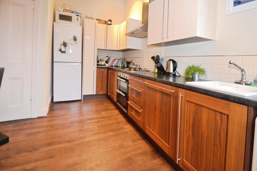 Flat Comiston Road in City of Edinburgh