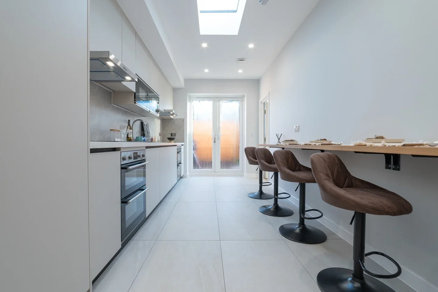 Room Miles Road in Epsom and Ewell