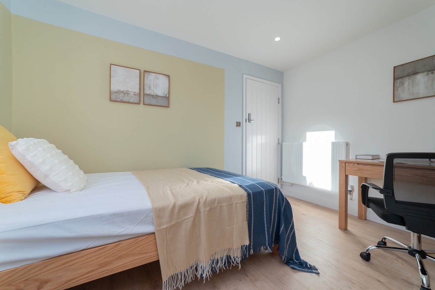 Room Miles Road in Epsom and Ewell