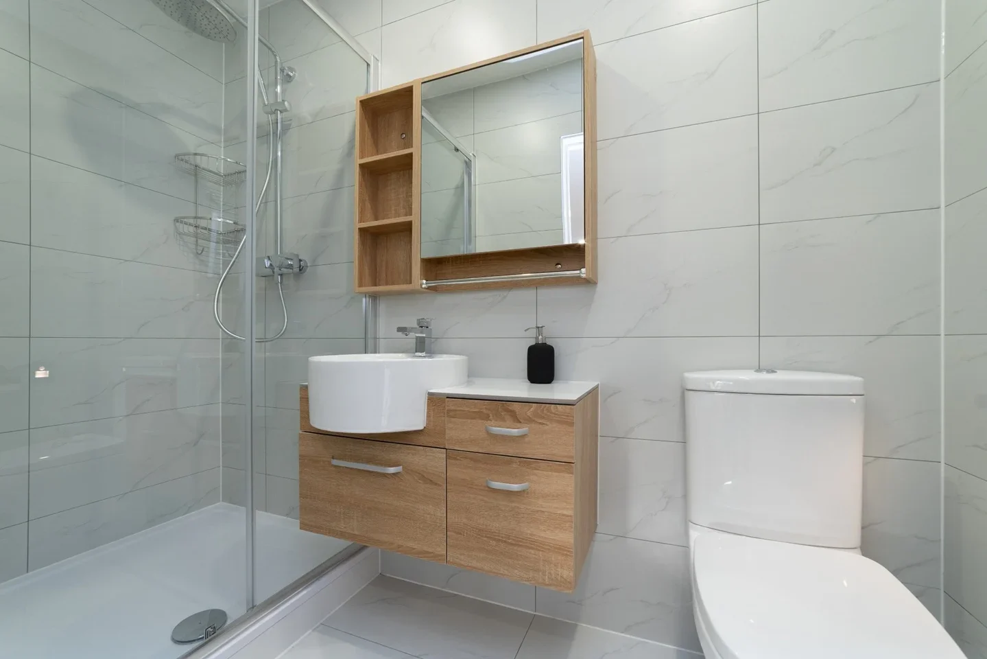 Room Miles Road in Epsom and Ewell