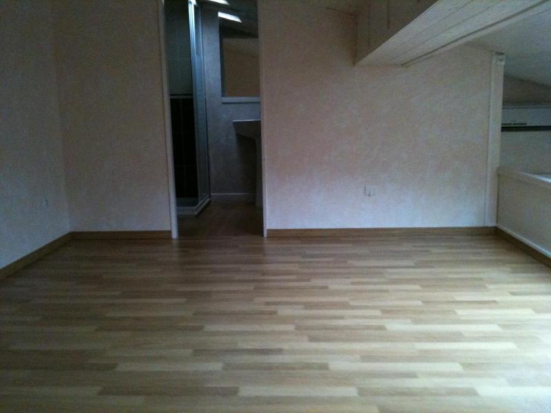 Flat Route Nationale in Pusignan