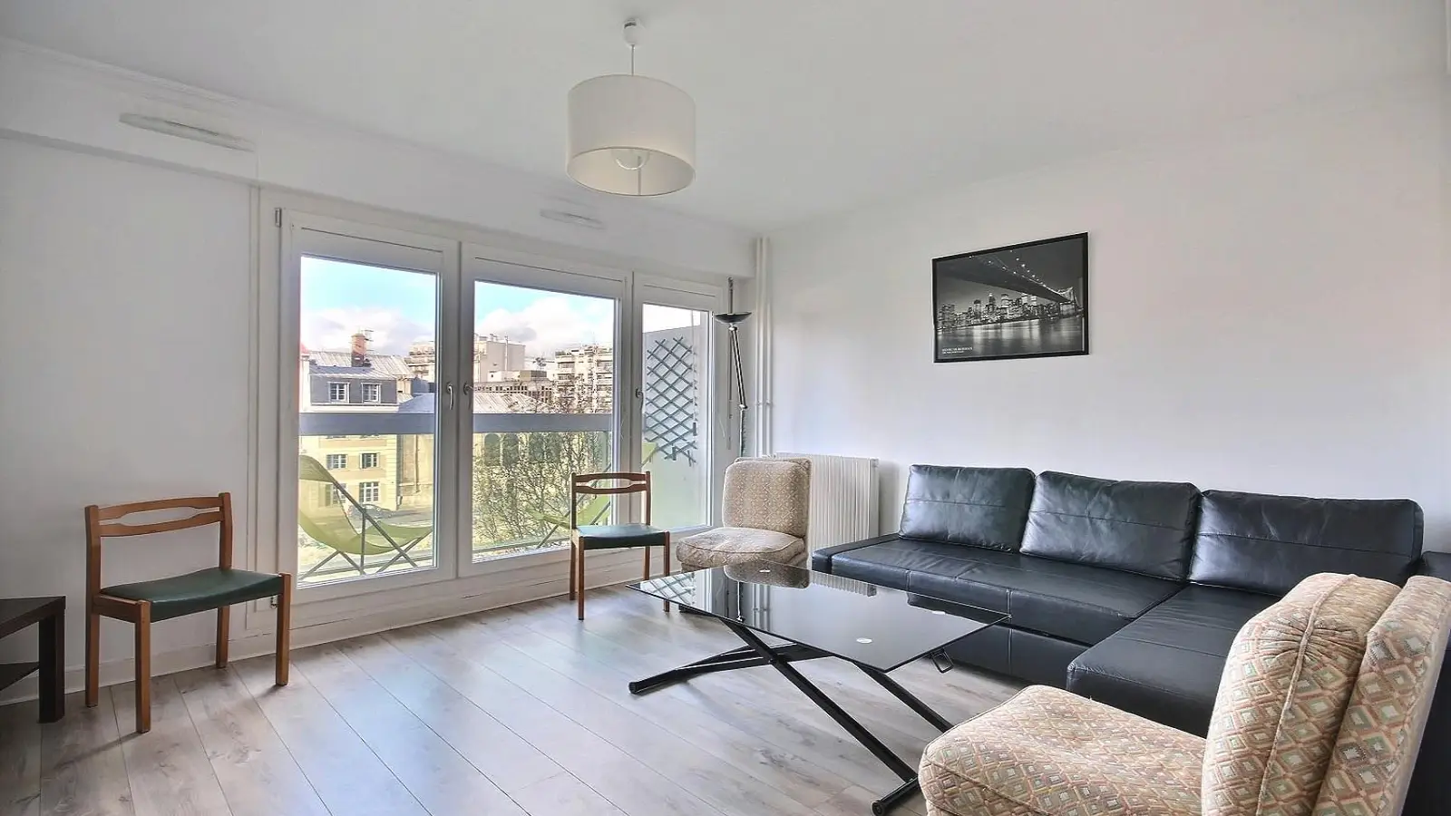 Flat Quai de la Marne in Paris