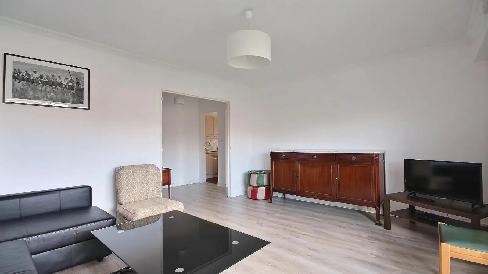 Flat Quai de la Marne in Paris