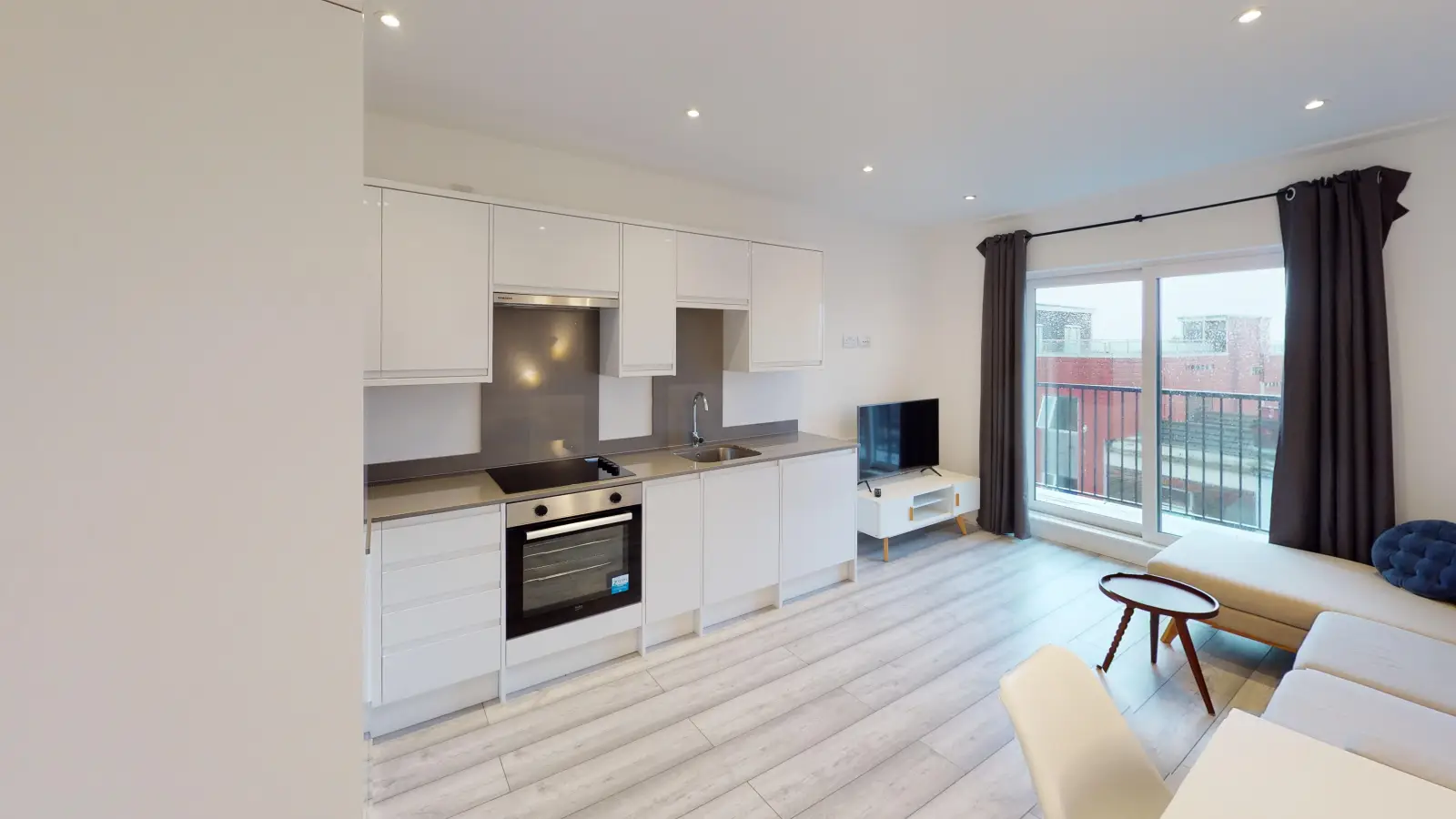 Flat Laurence Road in Greater London