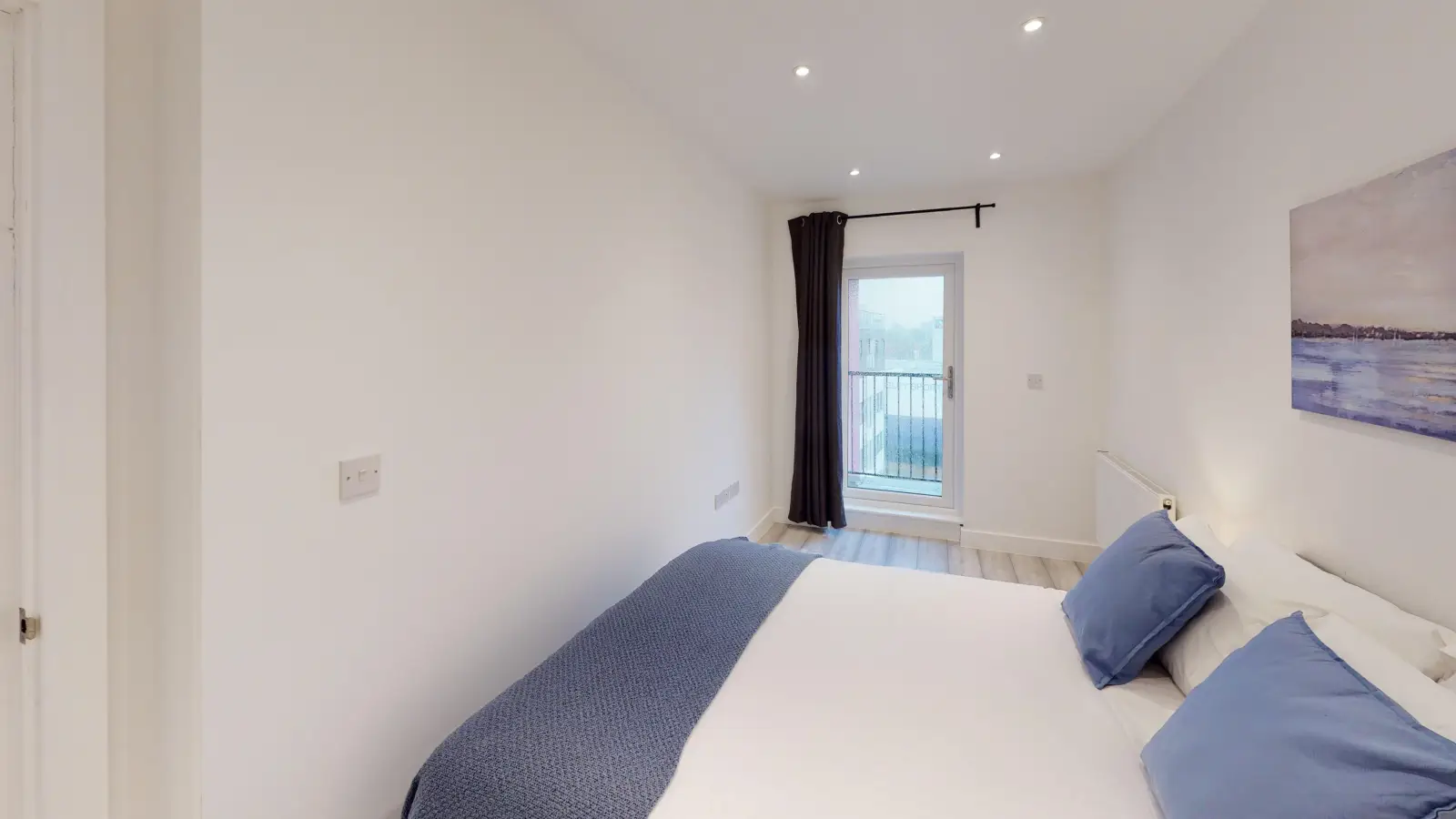 Flat Laurence Road in Greater London
