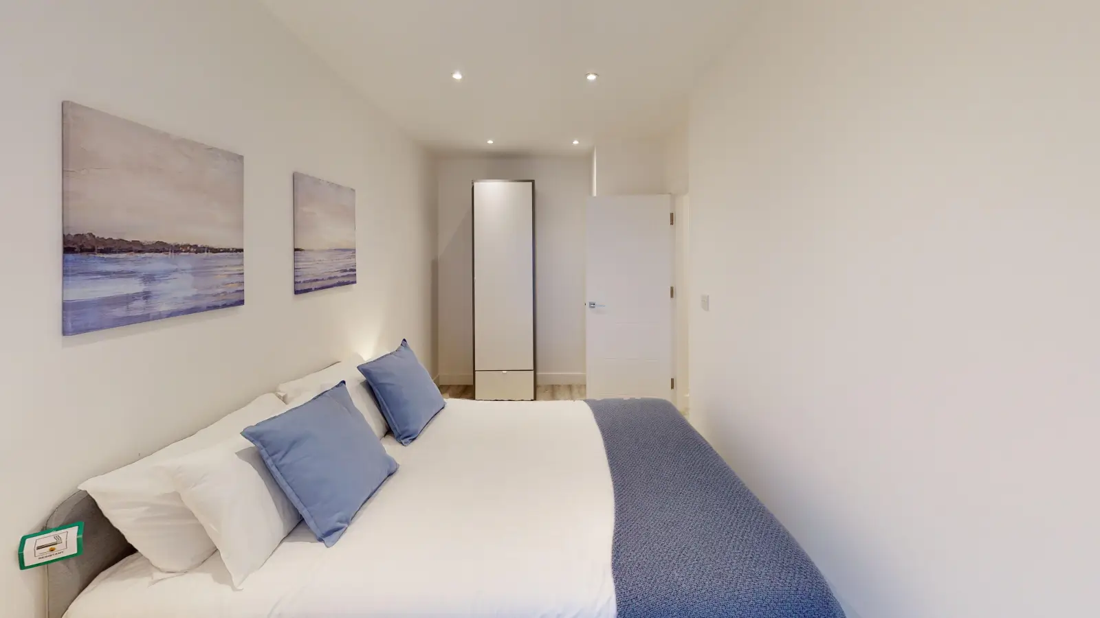 Flat Laurence Road in Greater London