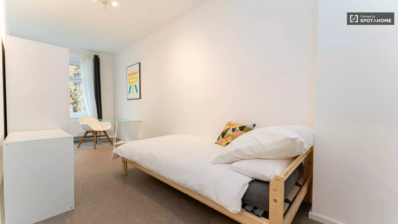 Wohnung Antwerpener Straße in Berlin