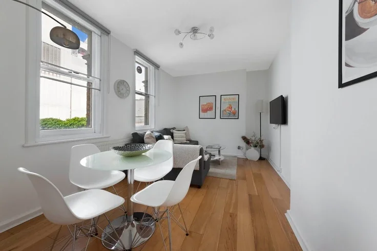 Flat New Cavendish Street in City of Westminster
