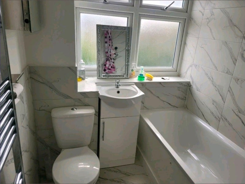 Room Ballards Lane in Greater London