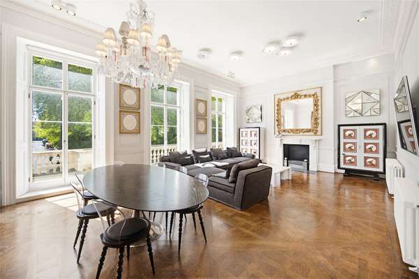 Flat Belgrave Road in City of Westminster