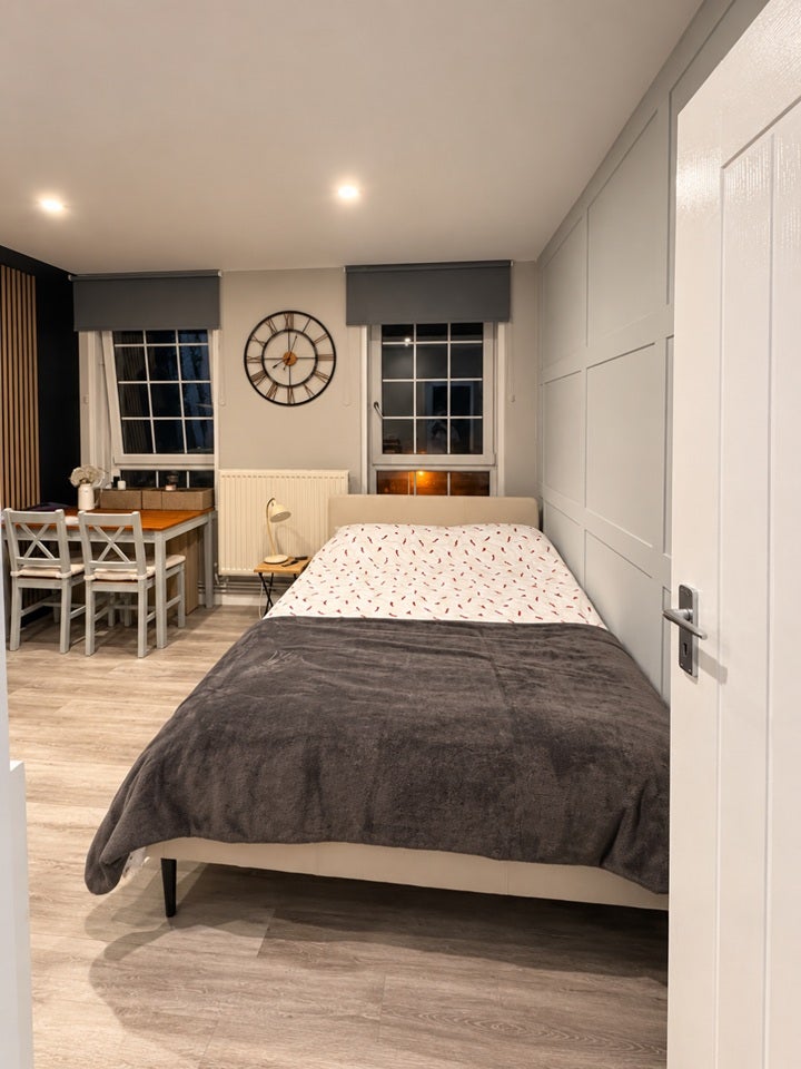 Room Birchfield Street in Greater London
