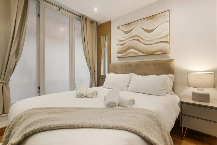 Flat Great Titchfield Street in City of Westminster