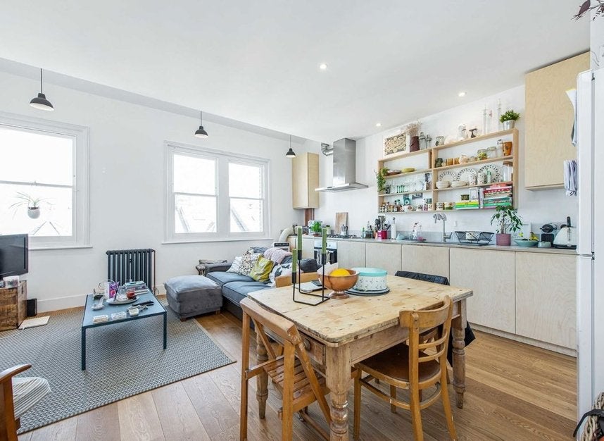 House Pember Road in Greater London