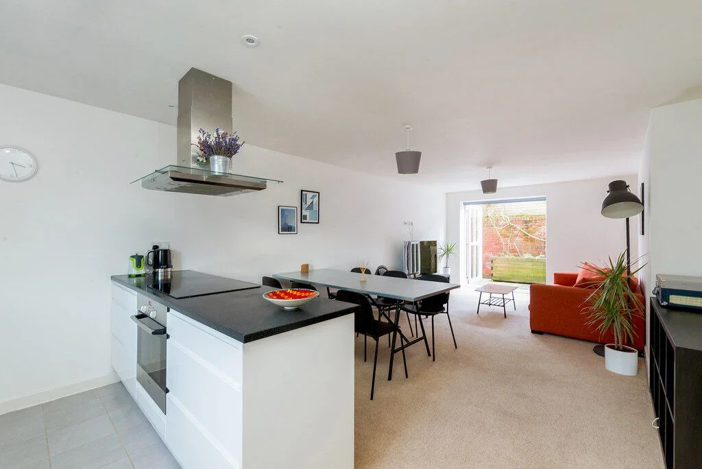Flat Barrack Road in Guildford