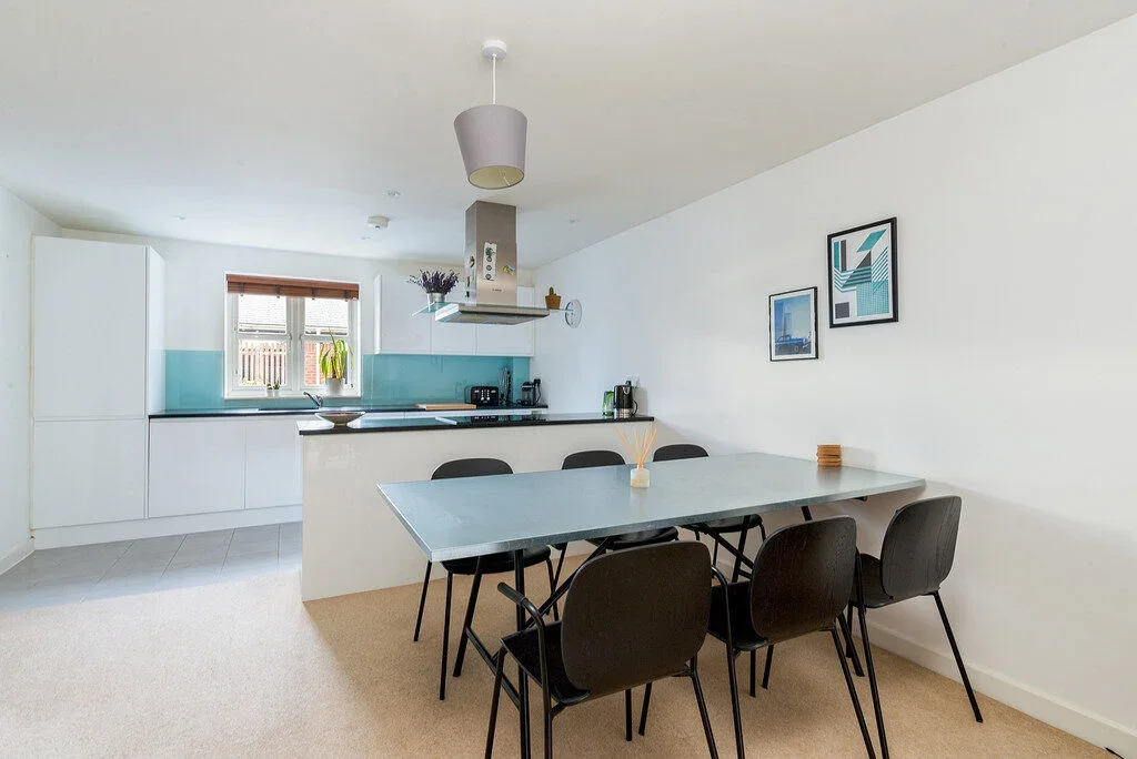 Flat Barrack Road in Guildford