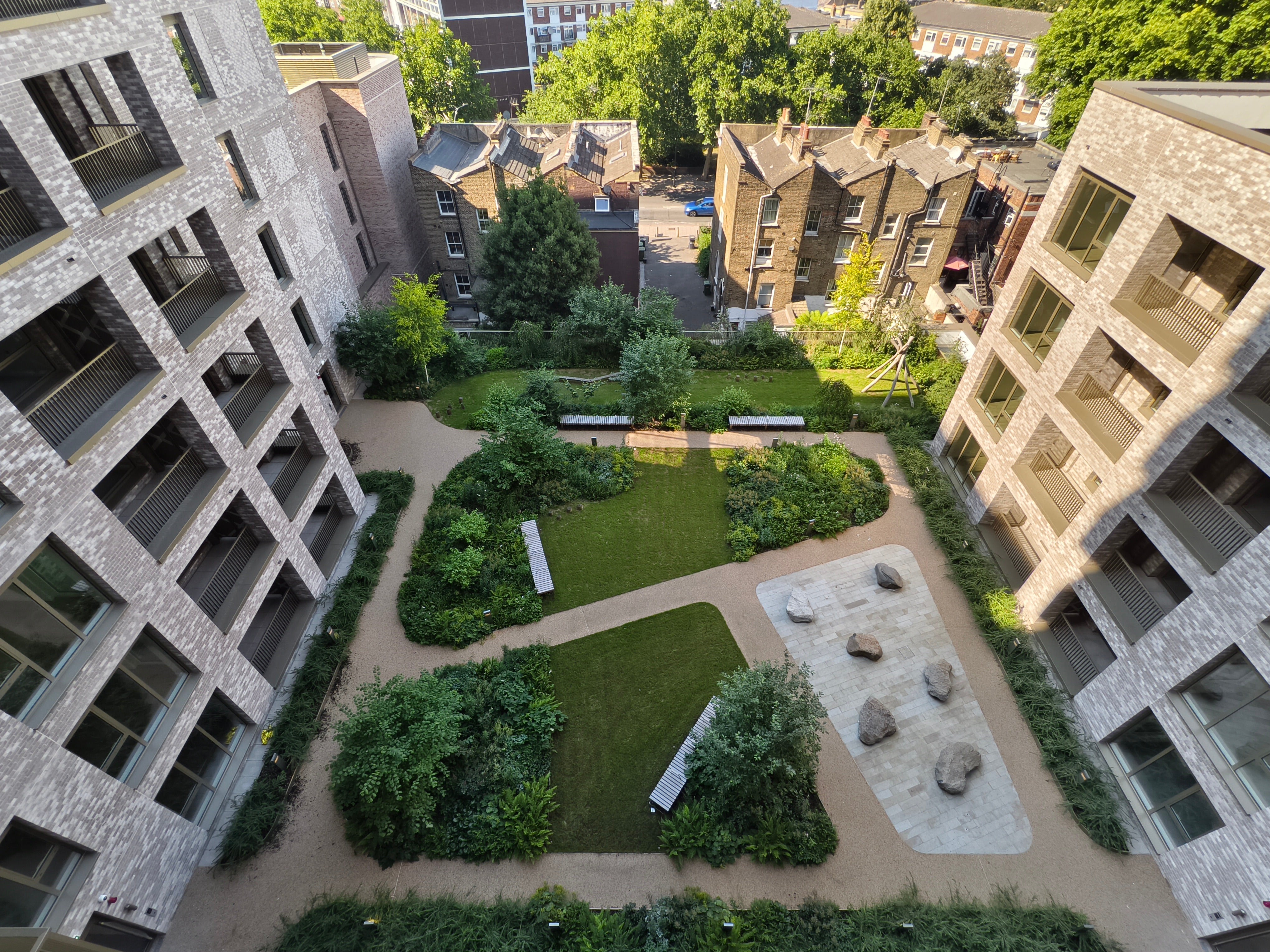Flat Kennington Lane in Greater London