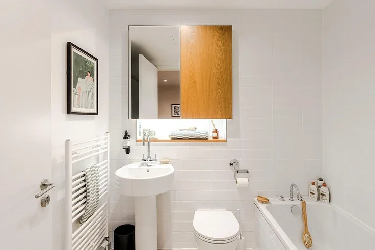 Flat Northdown Street in Greater London