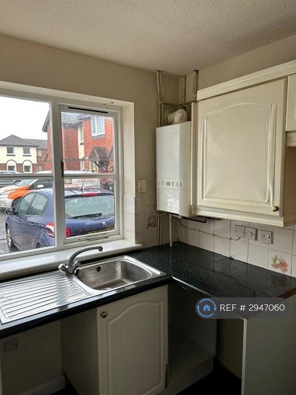 House Thorburn Close in Neath
