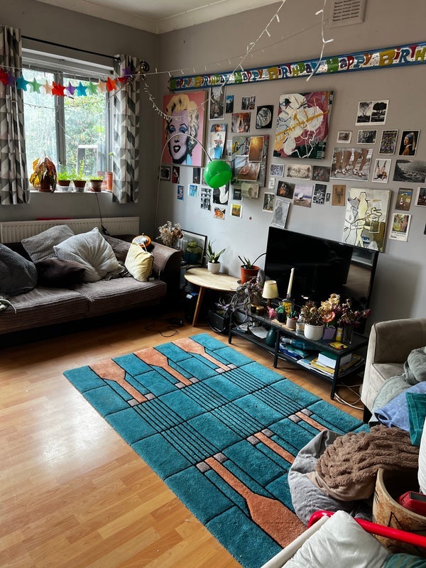 Room Dunbar Road in Greater London