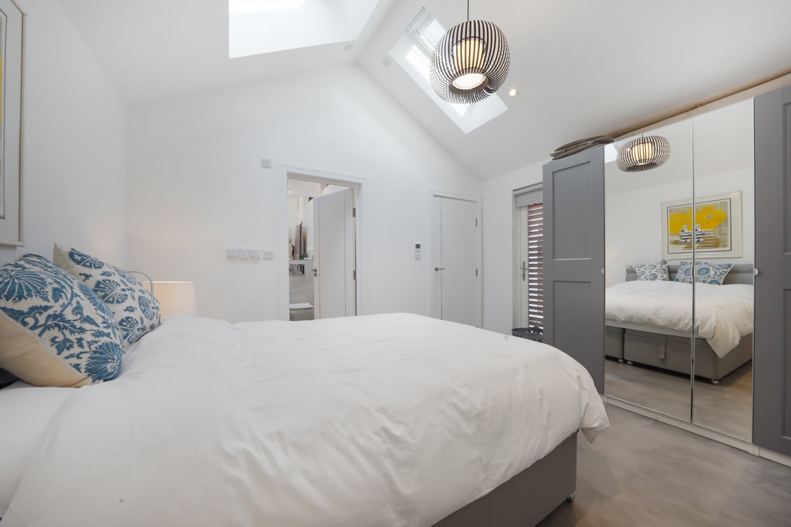 House Cochrane Mews in City of Westminster