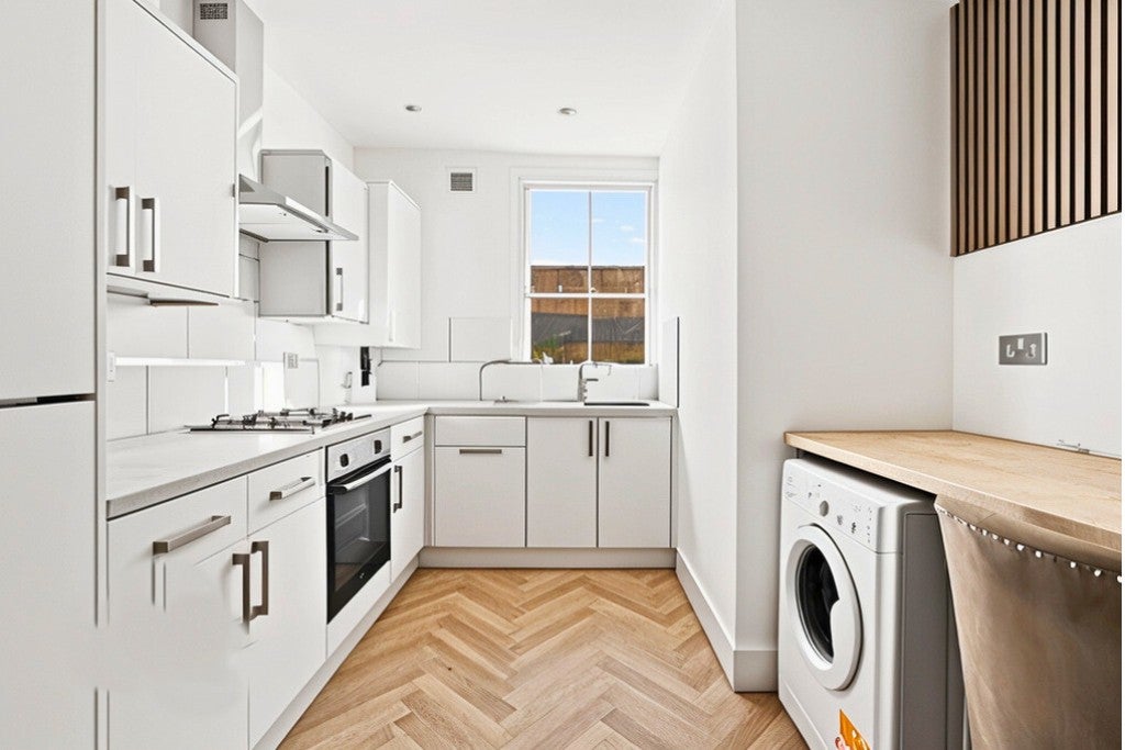 House Upper North Street in Greater London