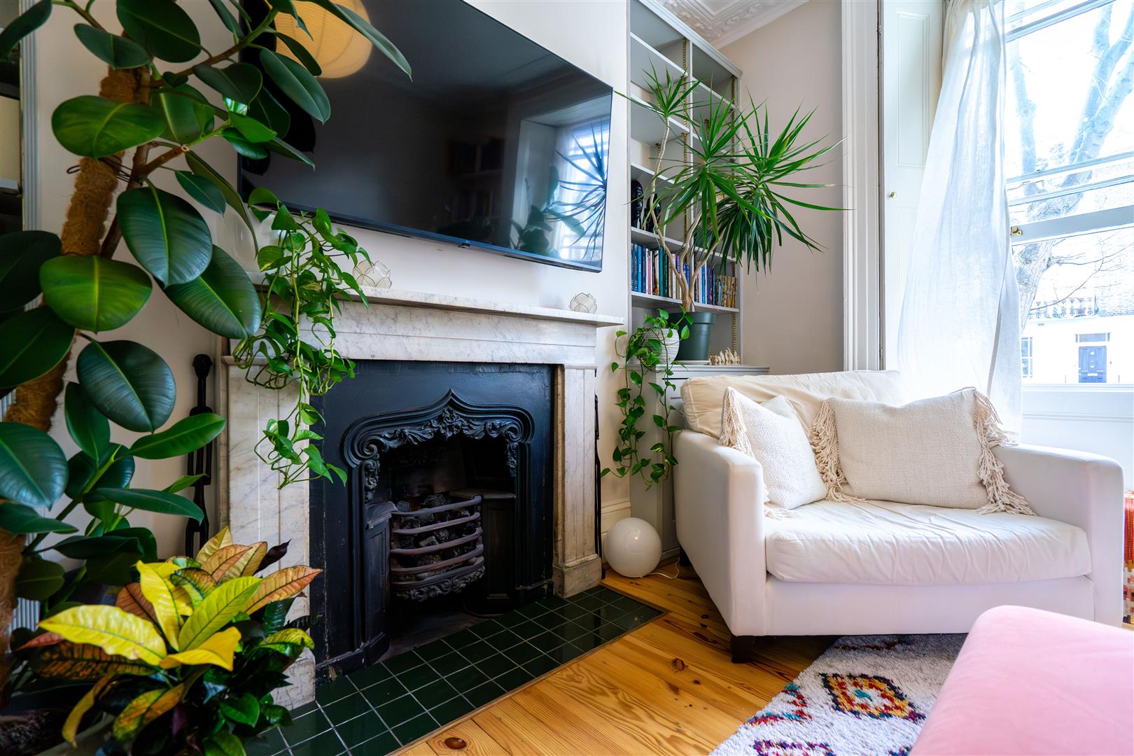 Flat Albert Street in London
