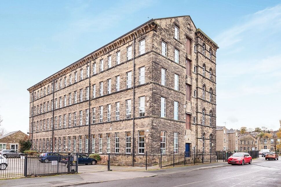Flat Balme Road in Kirklees