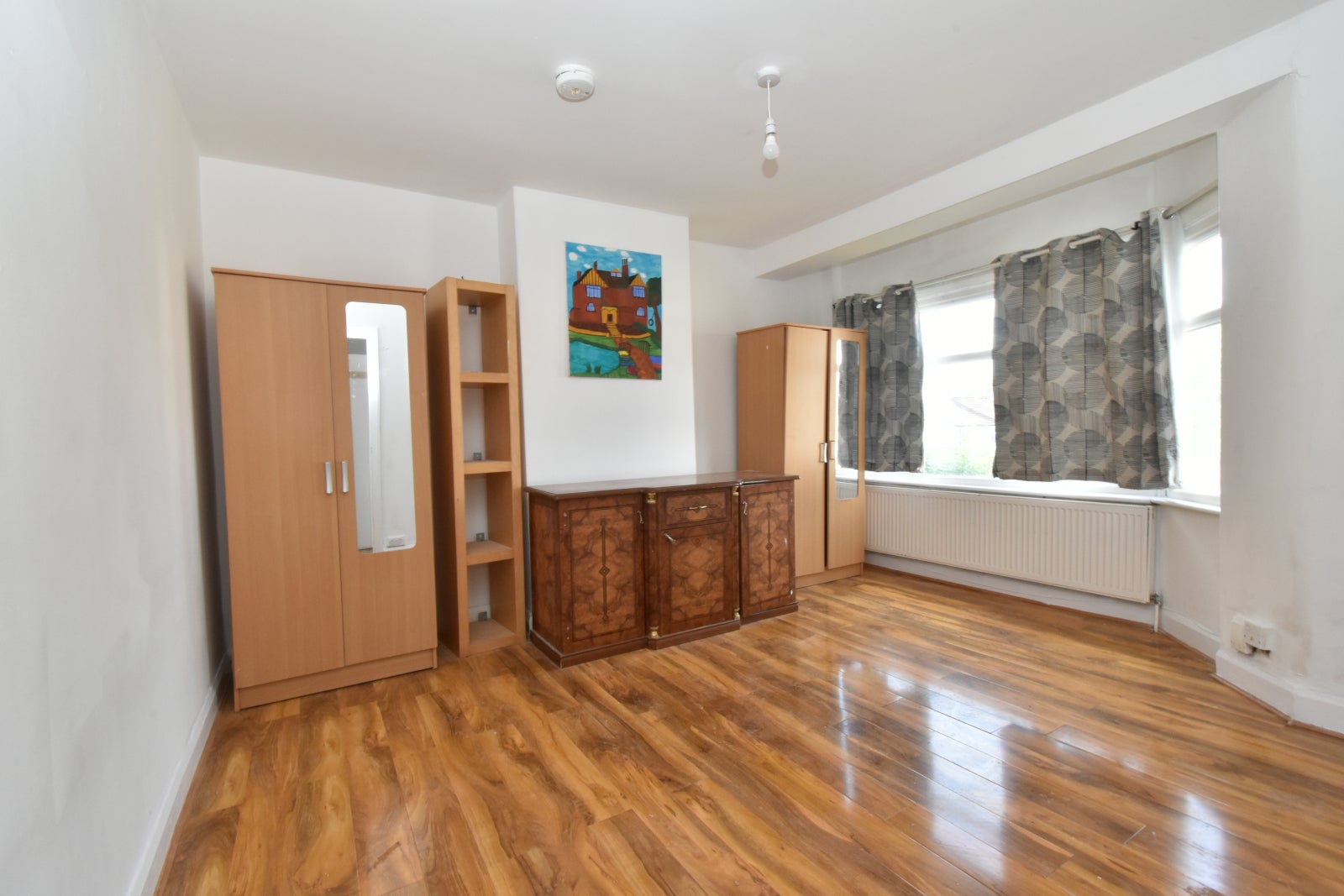 Flat Kingsley Road in Greater London
