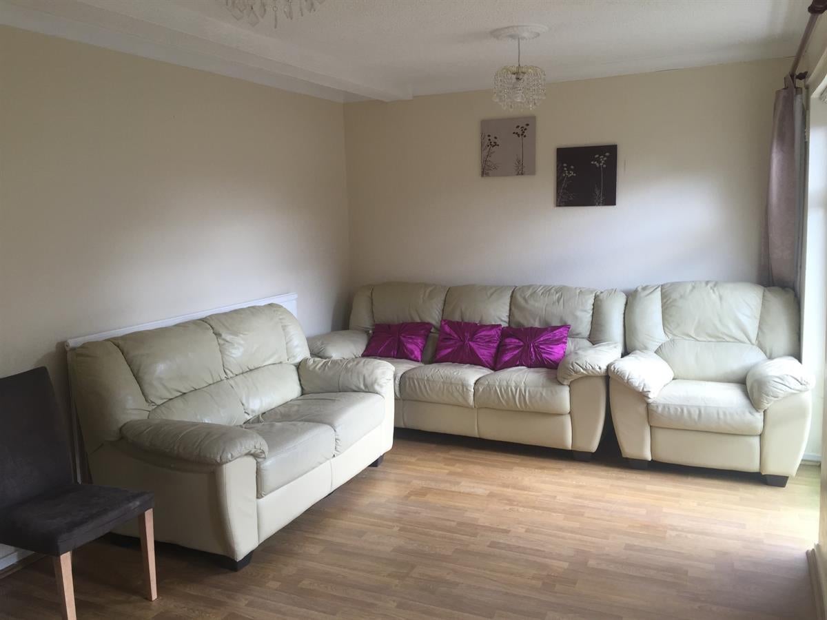 House Cavalier Close in Greater London