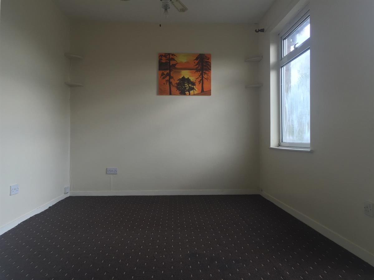 House Cavalier Close in Greater London