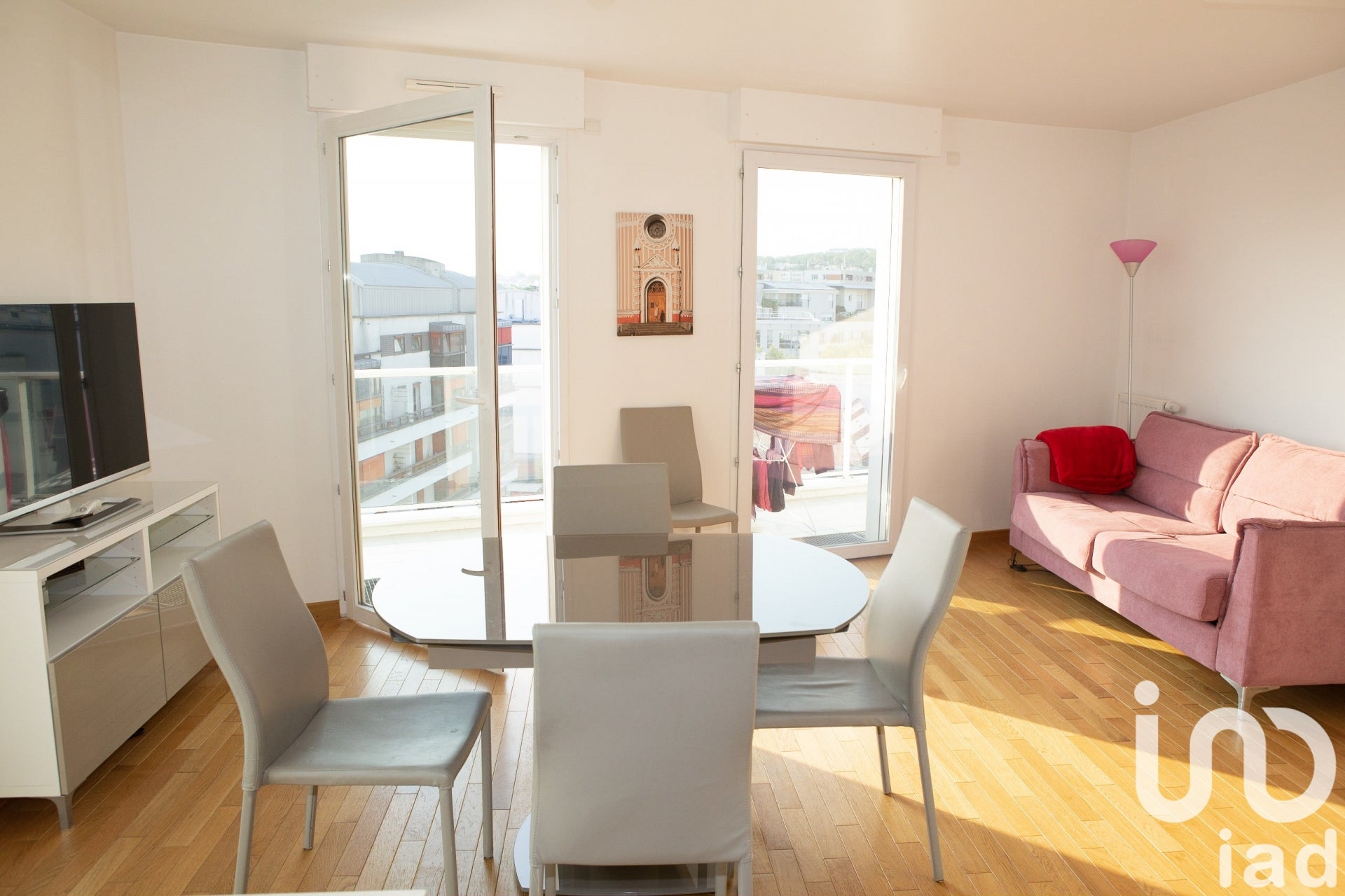 Appartement Rue Jacques Henri Lartigue à Issy-les-Moulineaux