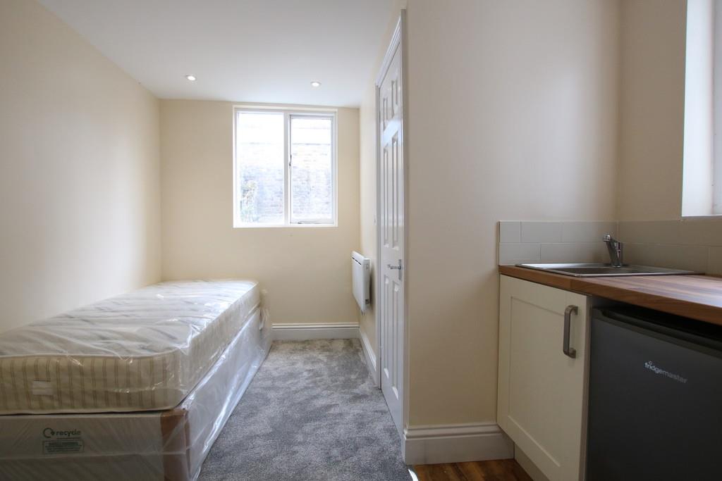 Flat Chippenham Mews in City of Westminster