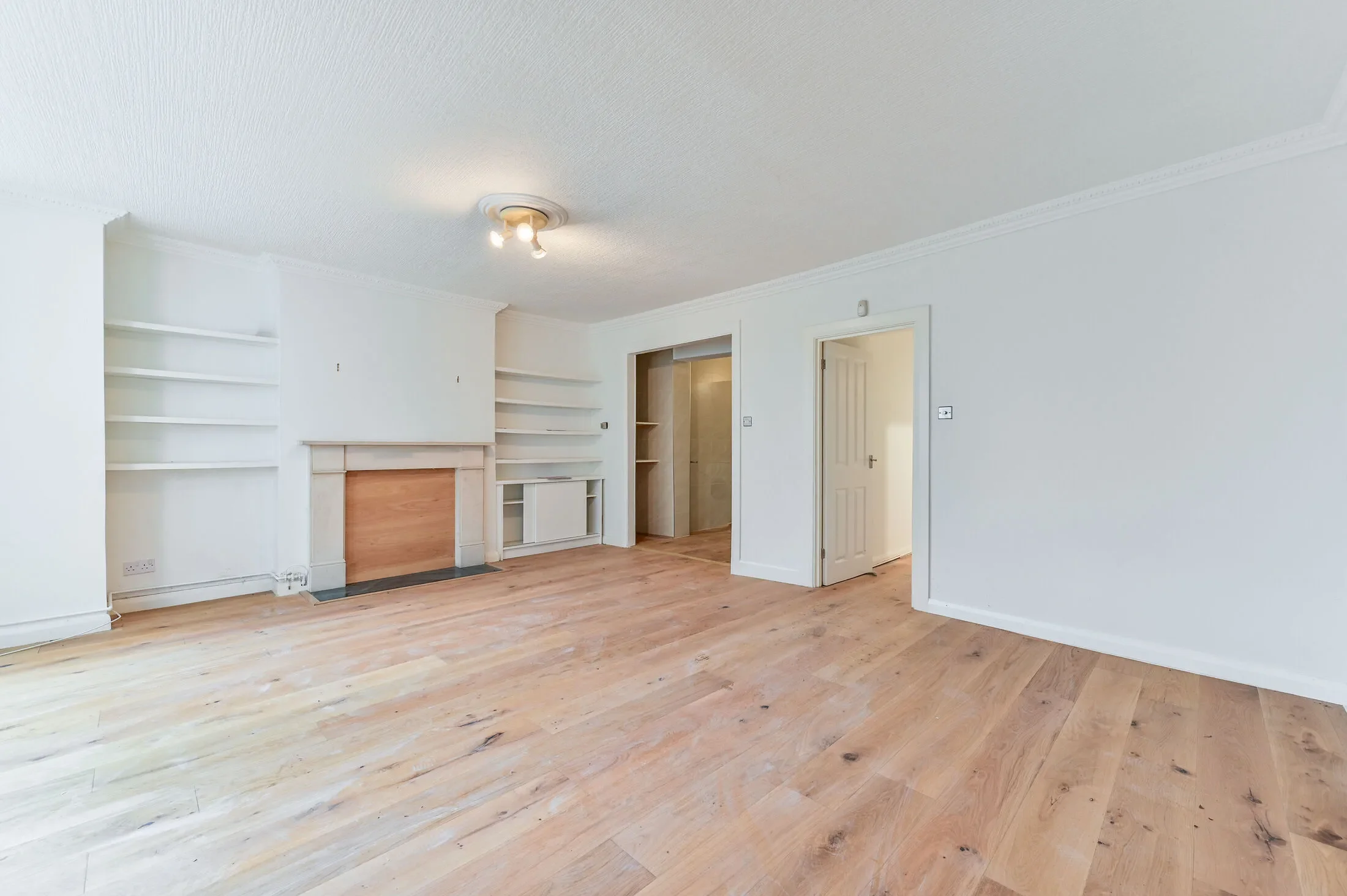 Flat Goldhurst Terrace in Greater London